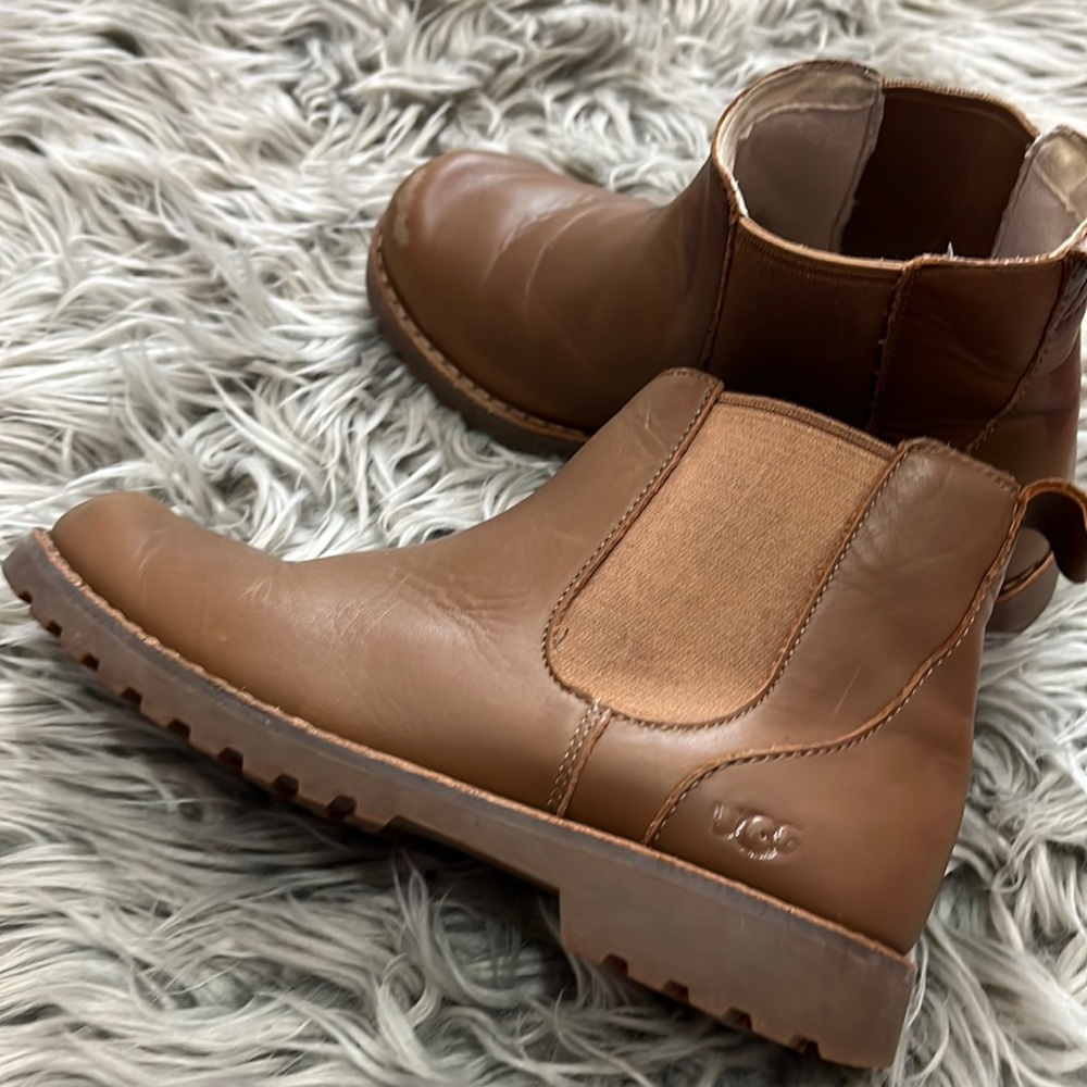 Ugg leather boots